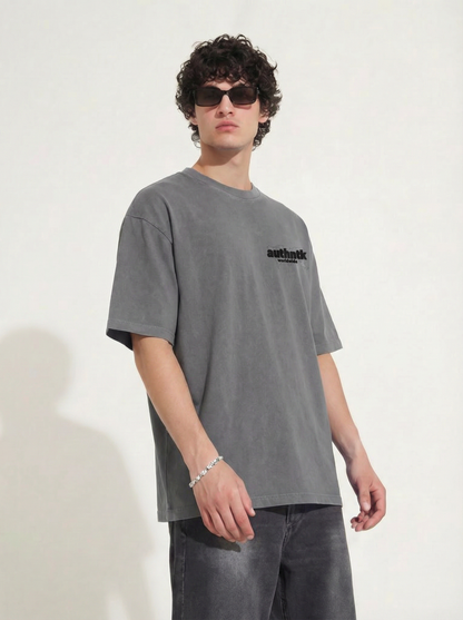 Authntk worldwide T-Shirt